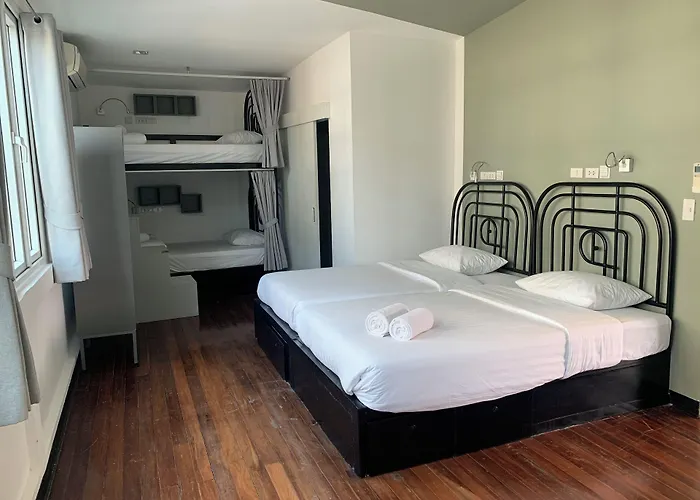 Hotel Cacha Heritage - Chinatown & Old Town Near Mrt Sam Yot 3*