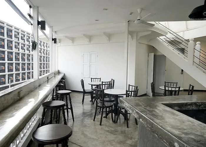 Hotel Cacha Heritage - Chinatown & Old Town Near Mrt Sam Yot