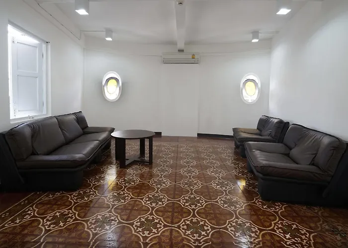 Hotel Cacha Heritage - Chinatown & Old Town Near Mrt Sam Yot 3*